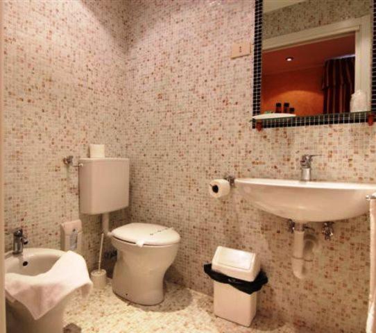 Hotel Villa Adele Челе Лигуре Екстериор снимка