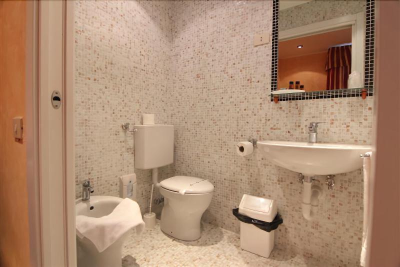 Hotel Villa Adele Челе Лигуре Екстериор снимка